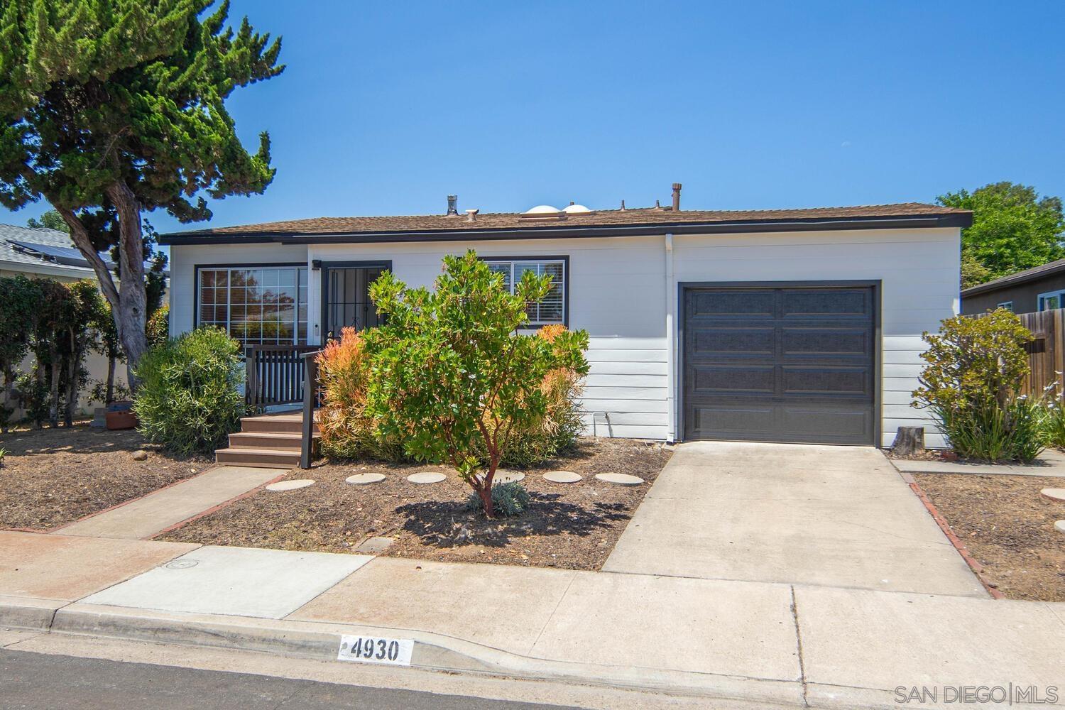 4930 Edwin Place