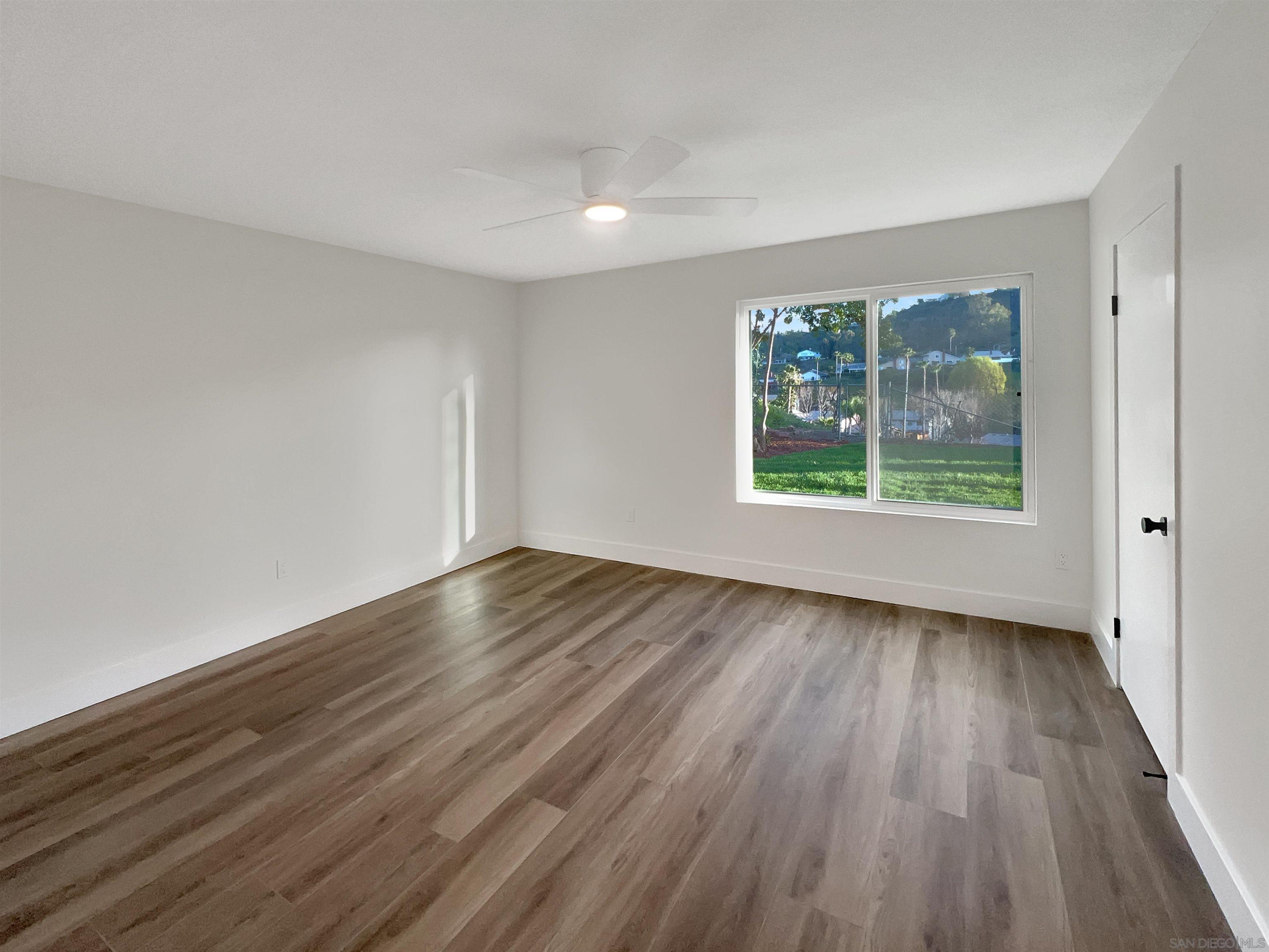 6585 Royal Gorge Ct