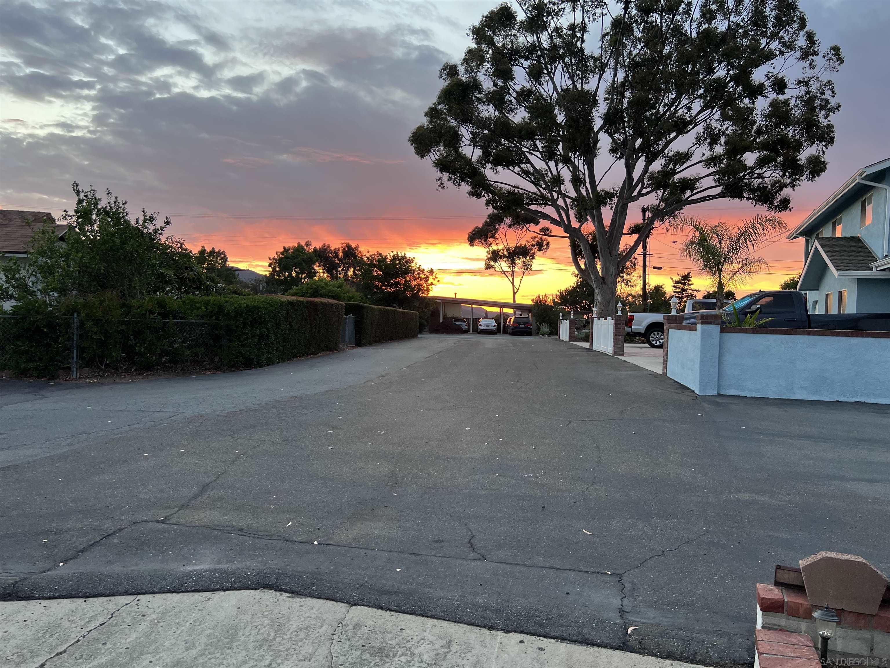 874 Hacienda Drive