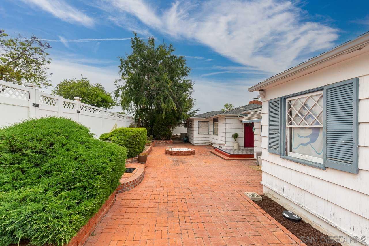874 Hacienda Drive