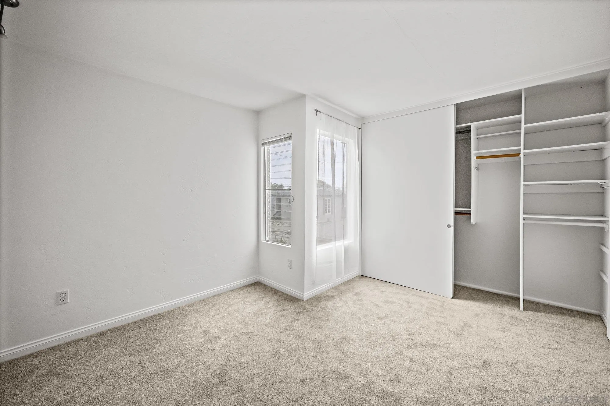 La Jolla, California 92037, United States, 2 Bedrooms Bedrooms, ,2 BathroomsBathrooms,Residential,Active,110985