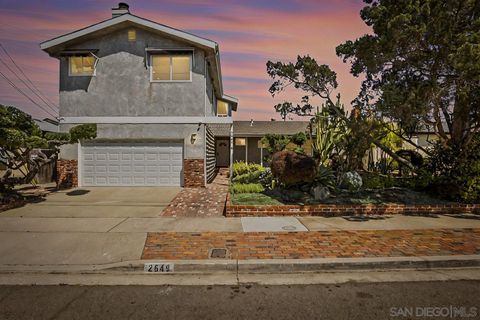 2649  Elyssee St San Diego CA 92123