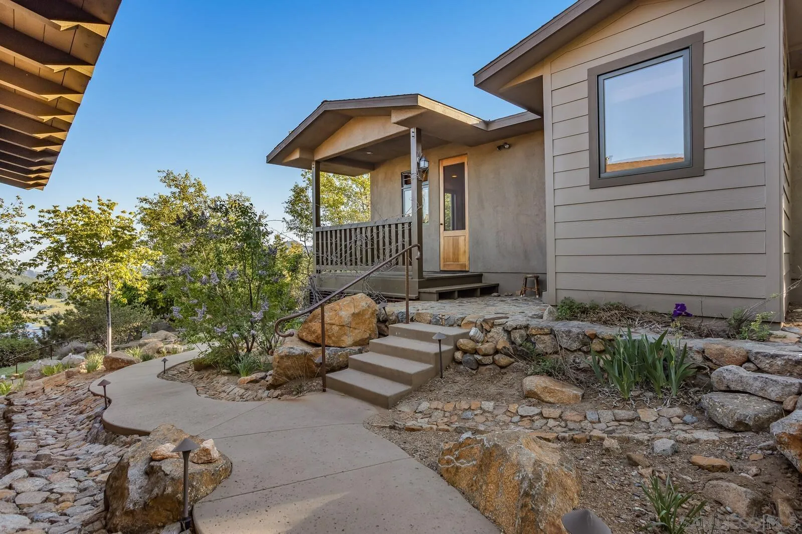 Julian, California 92036, United States, 5 Bedrooms Bedrooms, ,5 BathroomsBathrooms,Residential,Active,110131