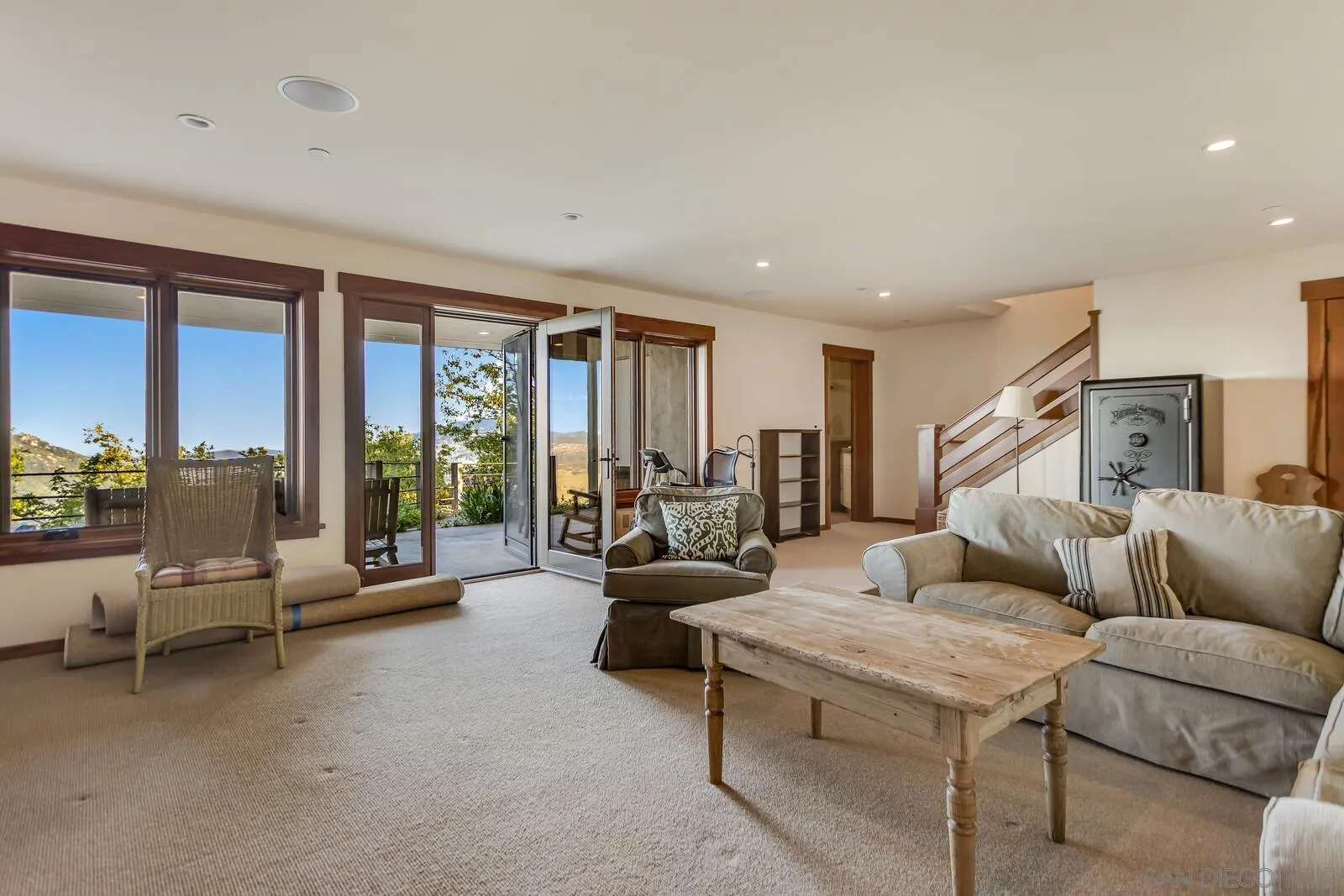 Julian, California 92036, United States, 5 Bedrooms Bedrooms, ,5 BathroomsBathrooms,Residential,Active,110131