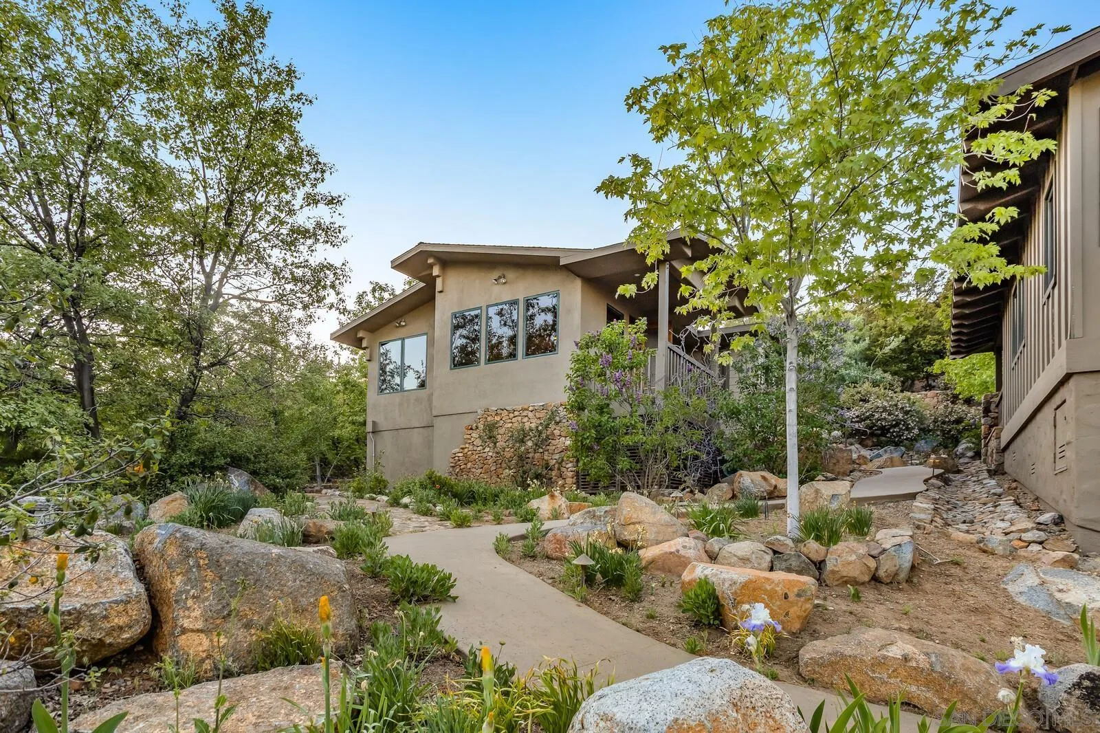 Julian, California 92036, United States, 5 Bedrooms Bedrooms, ,5 BathroomsBathrooms,Residential,Active,110131