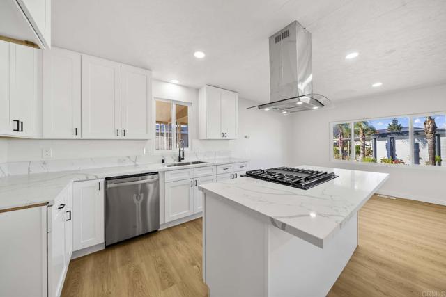 8301 Mission Gorge