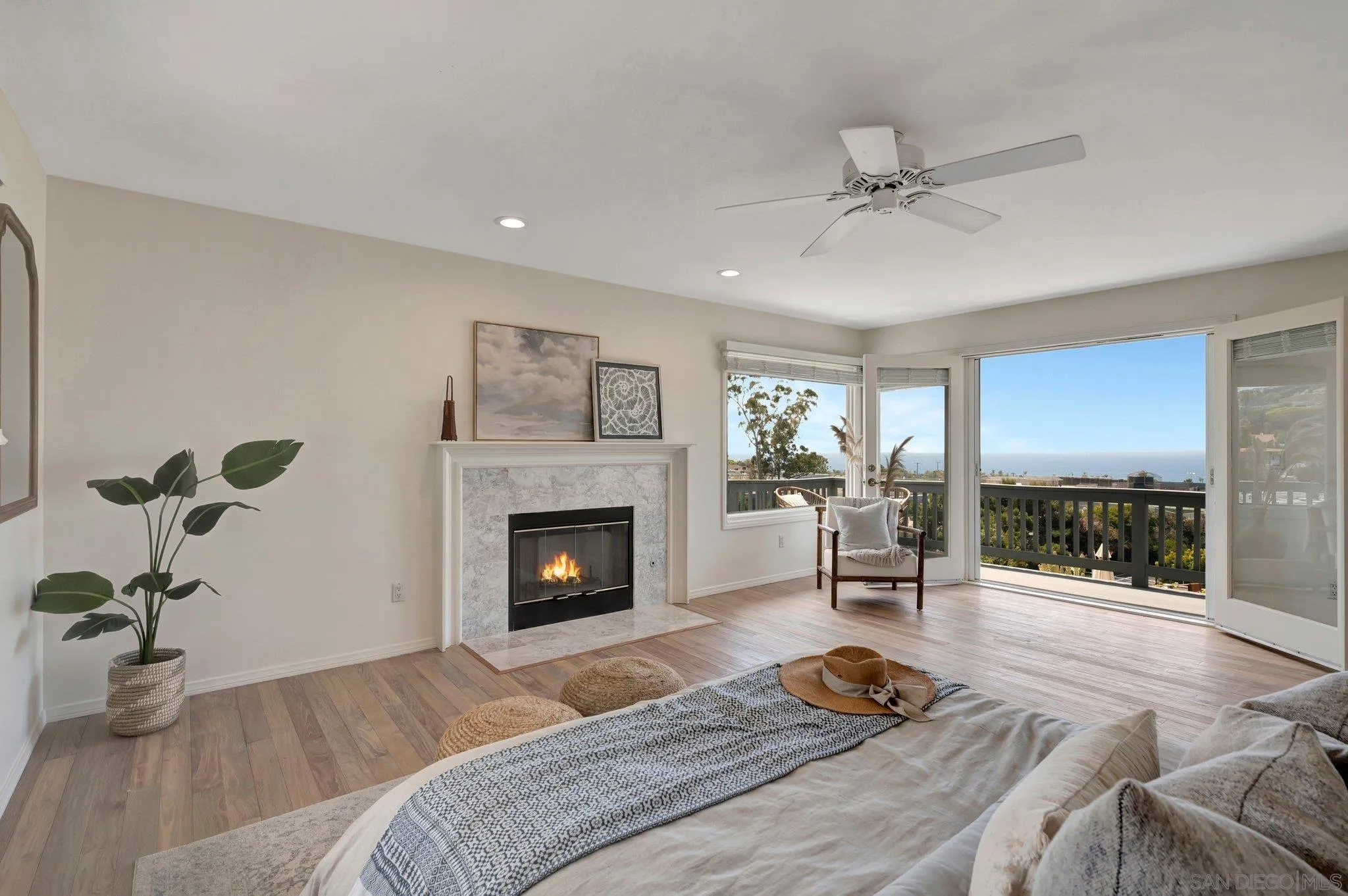 La Jolla, California 92037, United States, 4 Bedrooms Bedrooms, ,3 BathroomsBathrooms,Residential,Active,128238