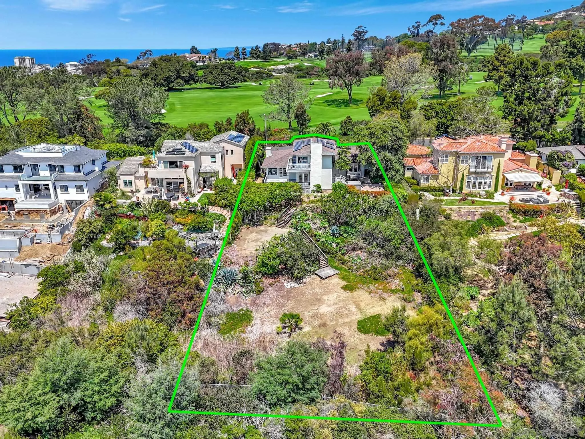 La Jolla, California 92037, United States, 4 Bedrooms Bedrooms, ,3 BathroomsBathrooms,Residential,Active,128238