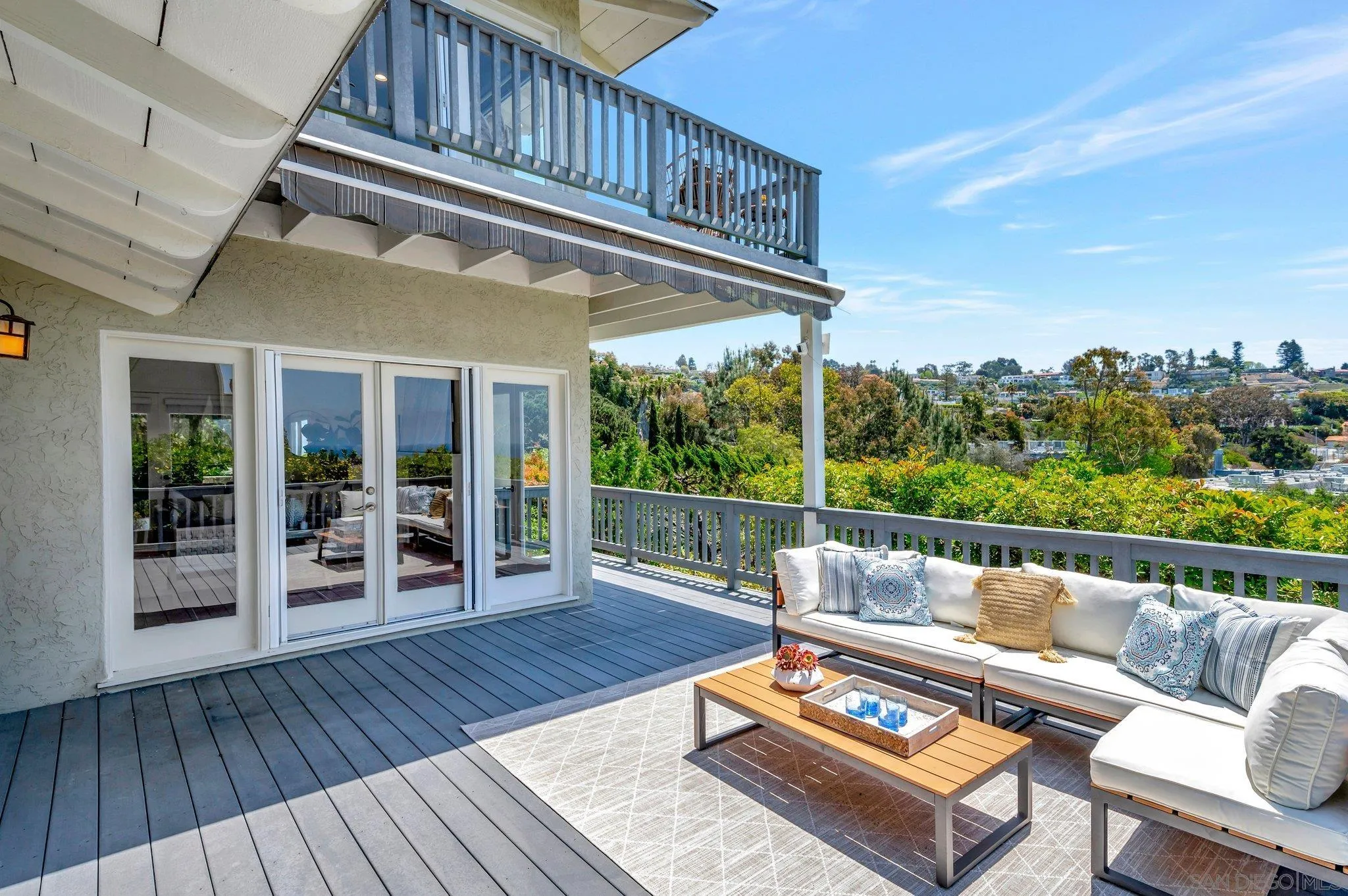 La Jolla, California 92037, United States, 4 Bedrooms Bedrooms, ,3 BathroomsBathrooms,Residential,Active,128238