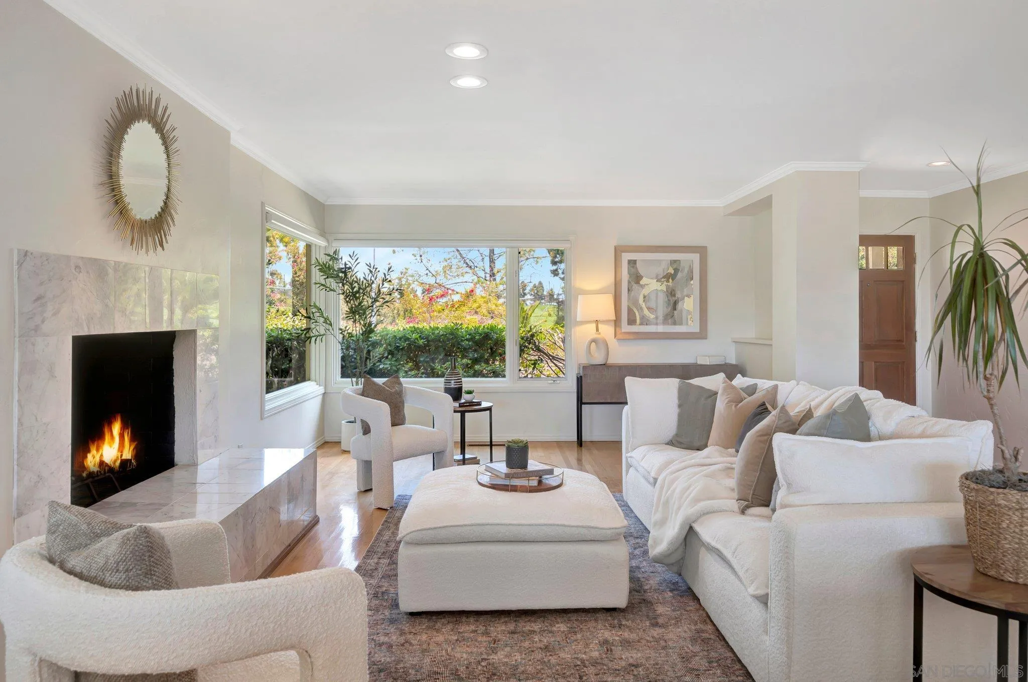 La Jolla, California 92037, United States, 4 Bedrooms Bedrooms, ,3 BathroomsBathrooms,Residential,Active,128238