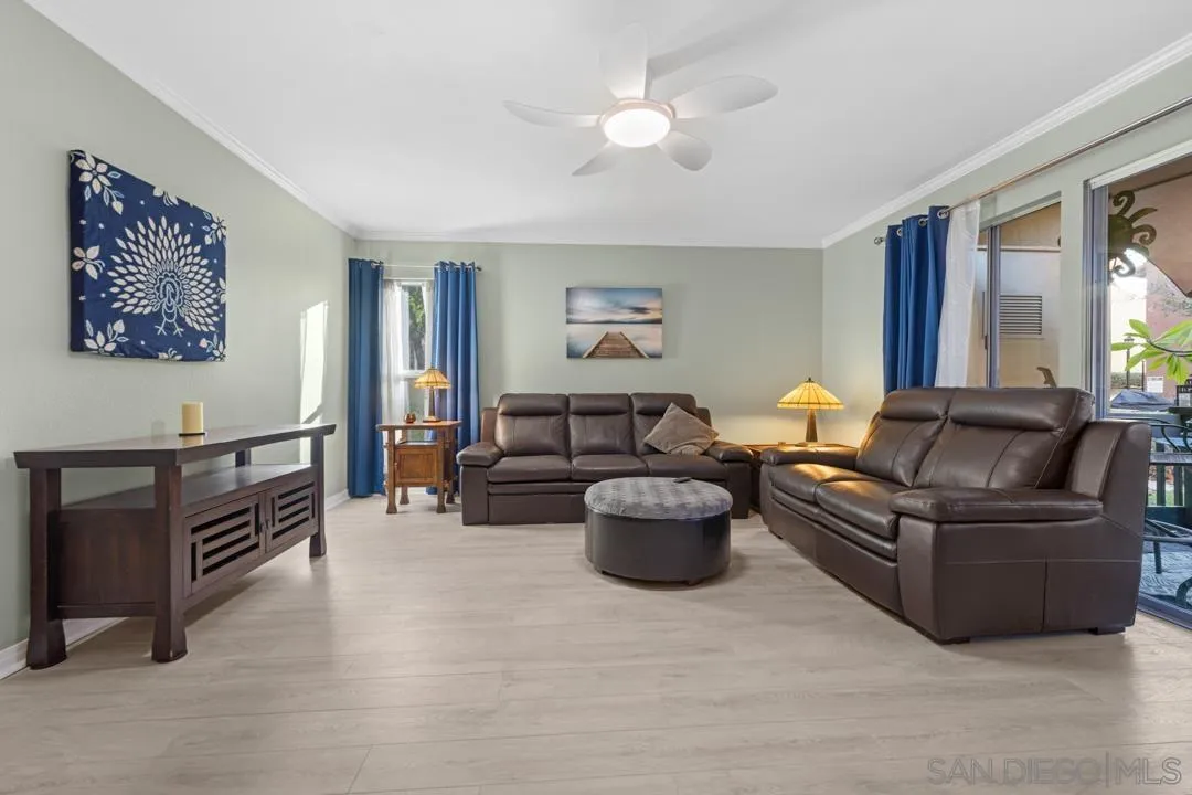 San Diego, California 92127, United States, 3 Bedrooms Bedrooms, ,2 BathroomsBathrooms,Residential,Pending,76825