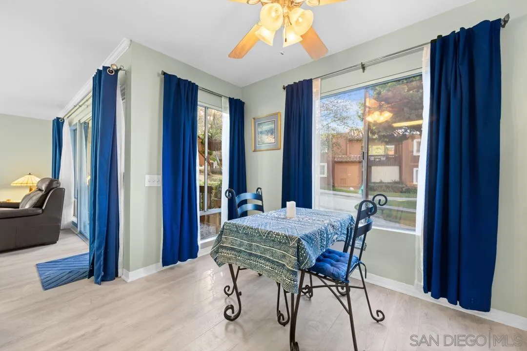 San Diego, California 92127, United States, 3 Bedrooms Bedrooms, ,2 BathroomsBathrooms,Residential,Pending,76825