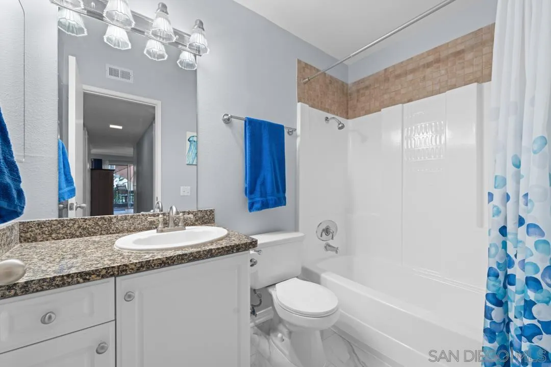 San Diego, California 92127, United States, 3 Bedrooms Bedrooms, ,2 BathroomsBathrooms,Residential,Pending,76825