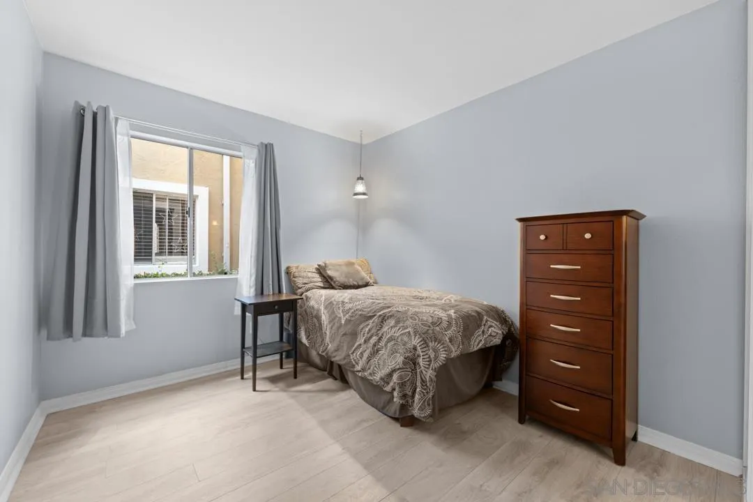 San Diego, California 92127, United States, 3 Bedrooms Bedrooms, ,2 BathroomsBathrooms,Residential,Pending,76825