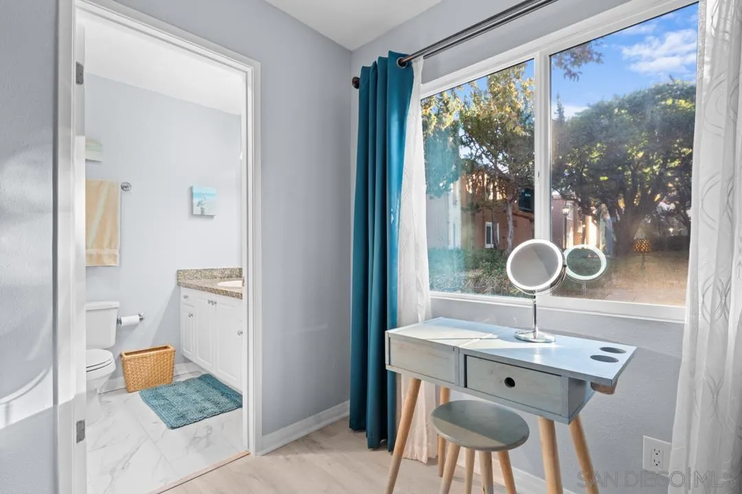 San Diego, California 92127, United States, 3 Bedrooms Bedrooms, ,2 BathroomsBathrooms,Residential,Pending,76825