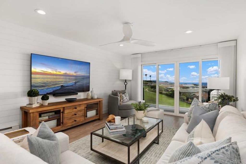 Photo of 640 W Solana Circle #11, Solana Beach, CA 92075 (MLS # NDP2408966)