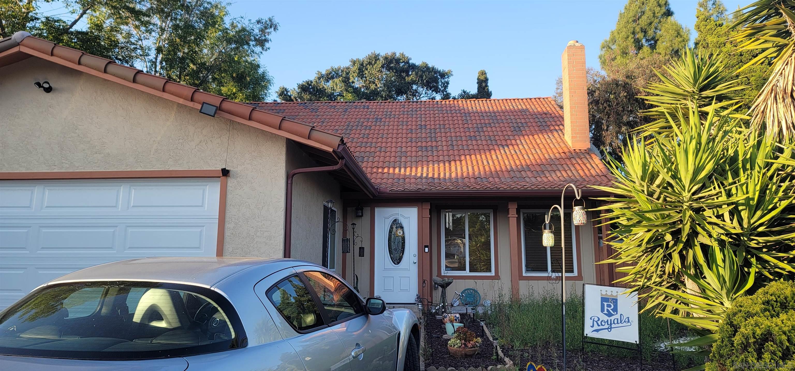 11184 Madrigal St