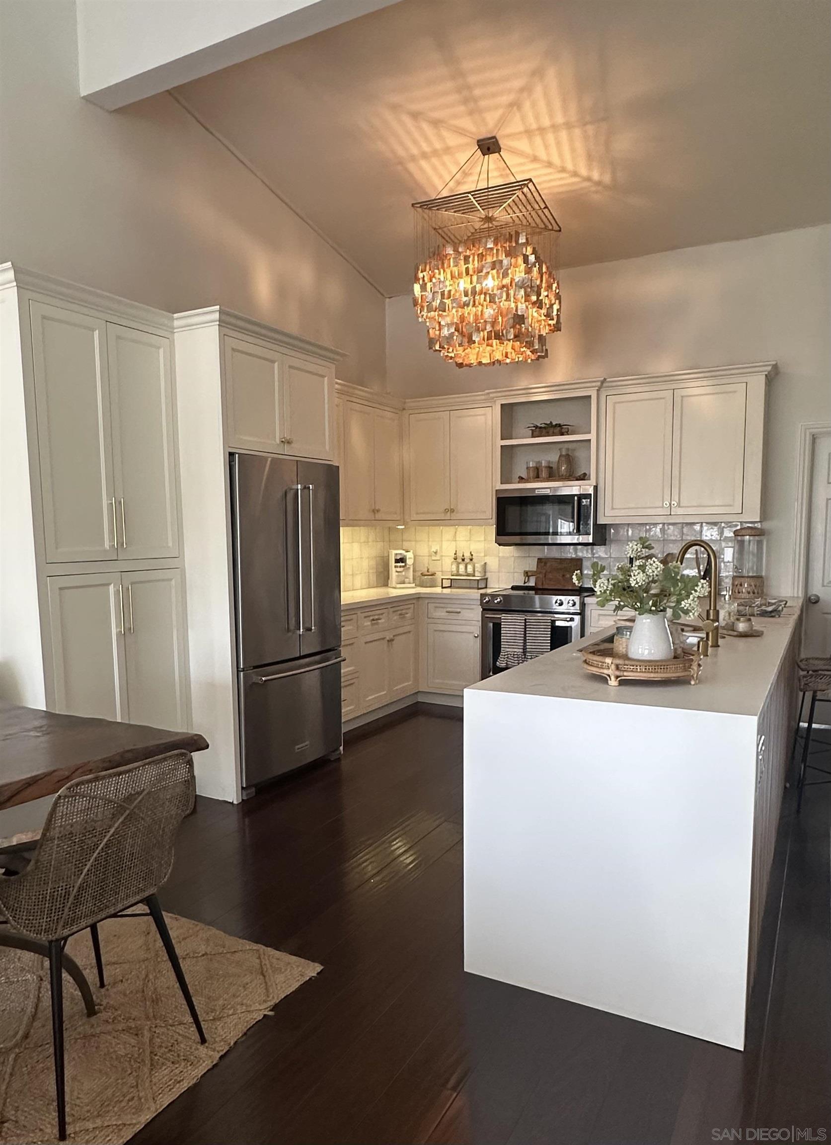 832 Kalpati Cir H