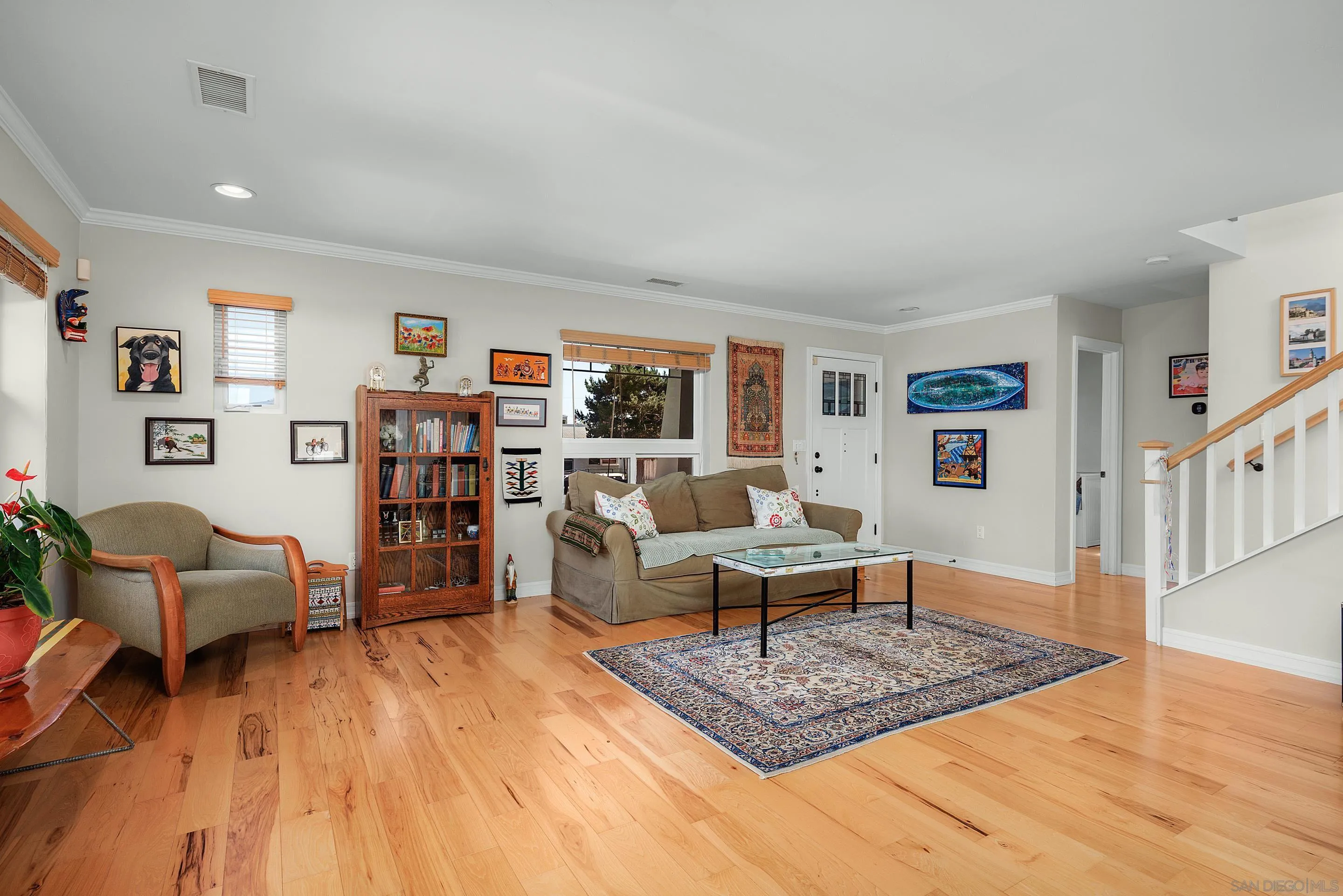 San Diego, California 92109, United States, 4 Bedrooms Bedrooms, ,3 BathroomsBathrooms,Residential,Pending,118568