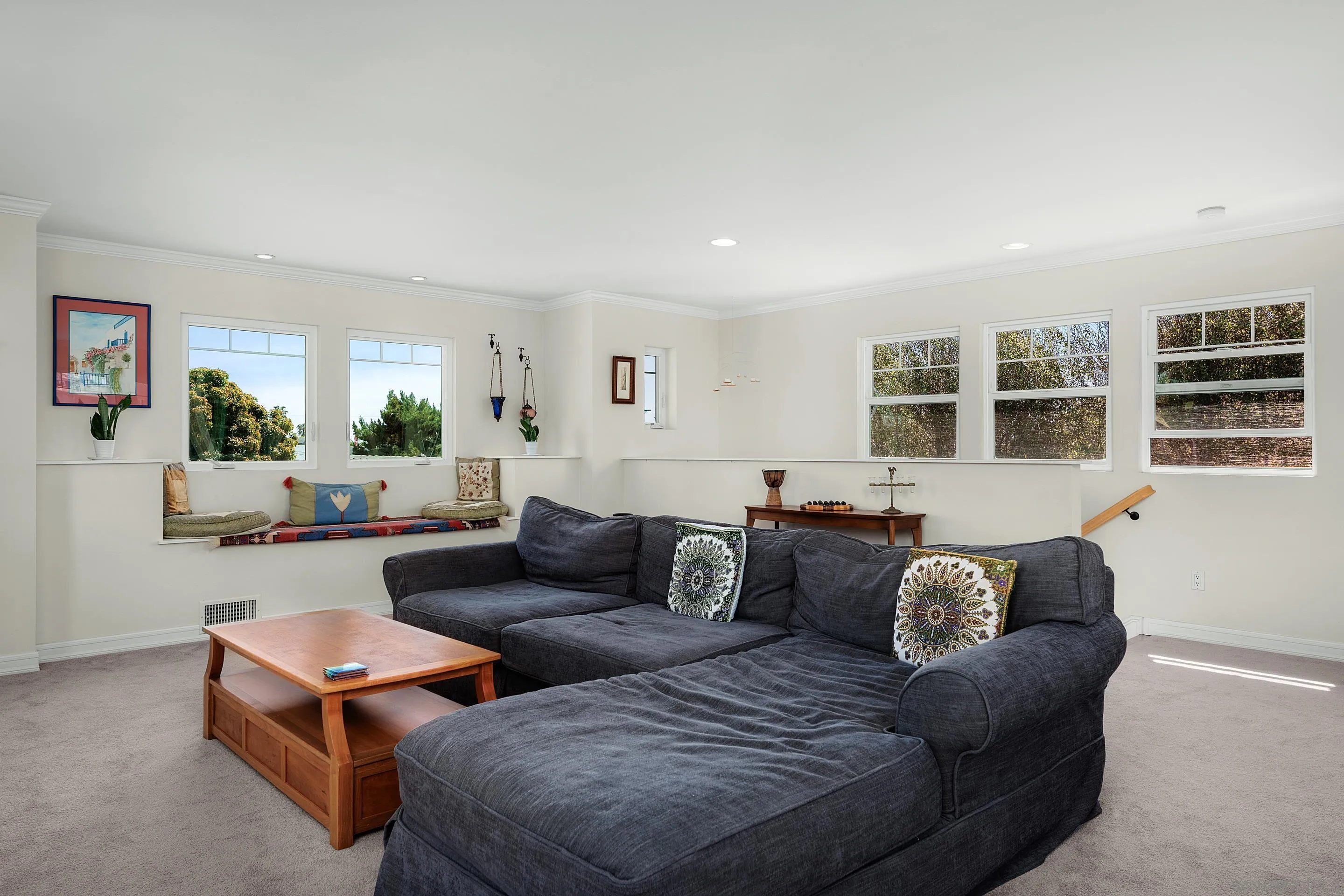 San Diego, California 92109, United States, 4 Bedrooms Bedrooms, ,3 BathroomsBathrooms,Residential,Pending,118568