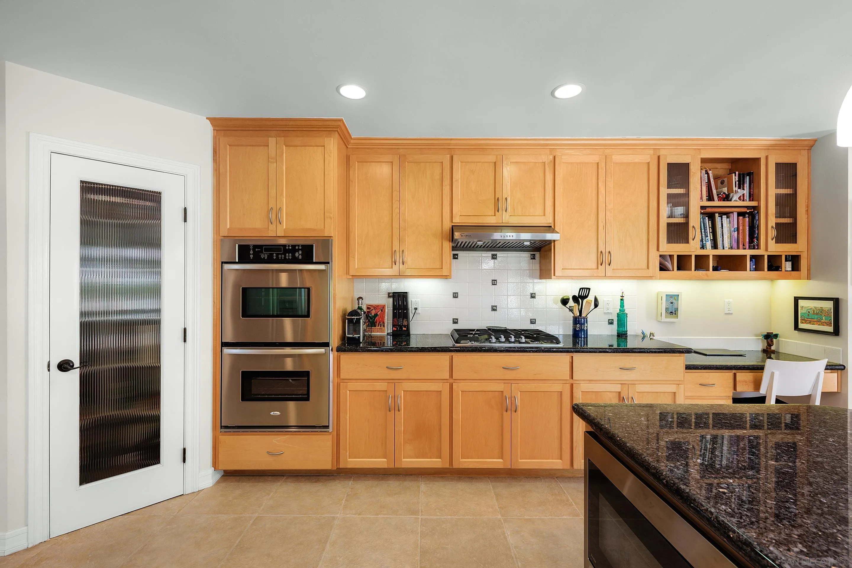 San Diego, California 92109, United States, 4 Bedrooms Bedrooms, ,3 BathroomsBathrooms,Residential,Pending,118568