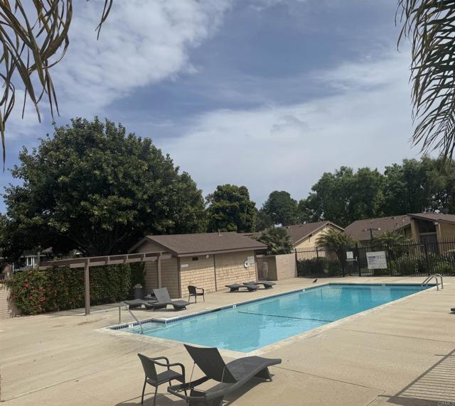 3470 Peach Tree Way