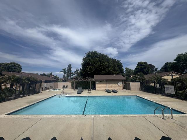 3470 Peach Tree Way