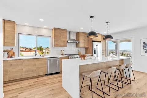 6425 Crystalaire Dr, San Diego, CA 92120 - #: 250019943