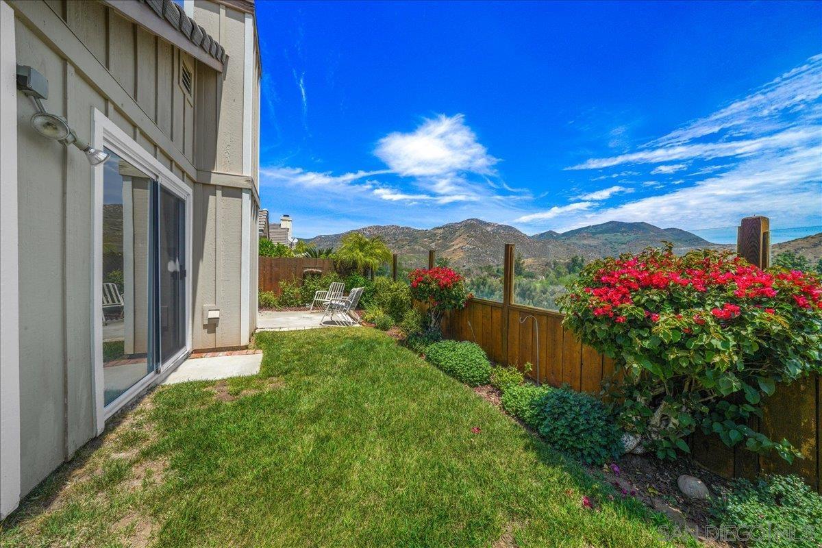 1117 Bitterbush Ln