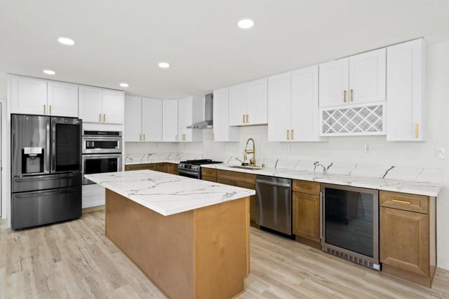 10442 Ken Ln.