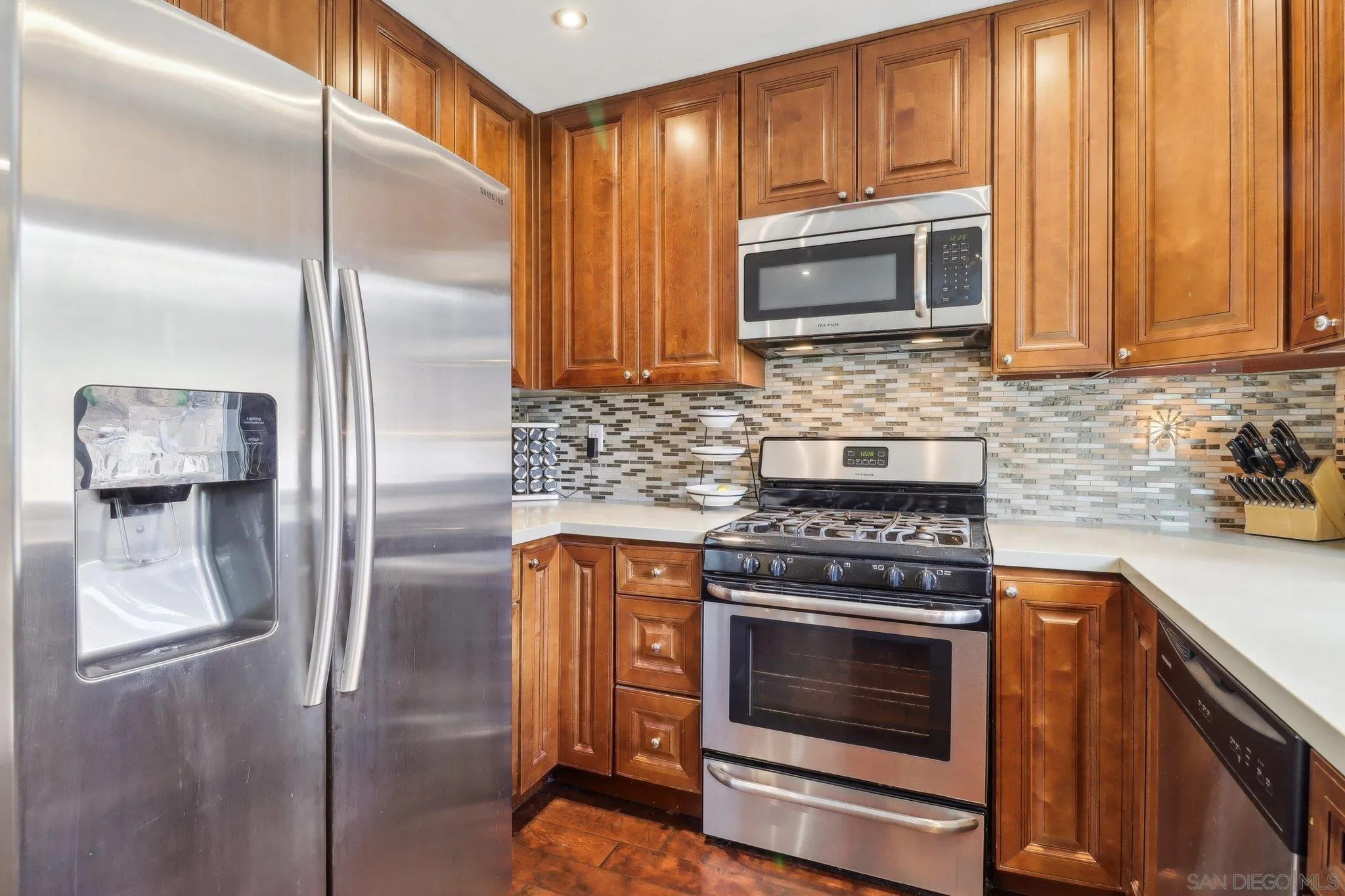 Carlsbad, California 92008, United States, 4 Bedrooms Bedrooms, ,3 BathroomsBathrooms,Residential,Active,83243