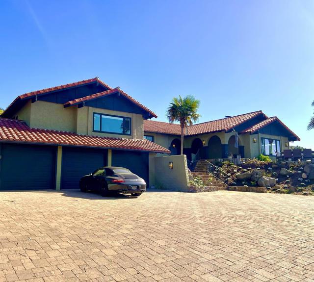 2073 Elevado Rd
