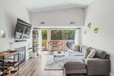 7227 Camino Degrazia #69, San Diego, CA 92111 - #: 250025475