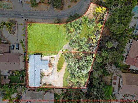1165 Oak Drive Vista CA 92084
