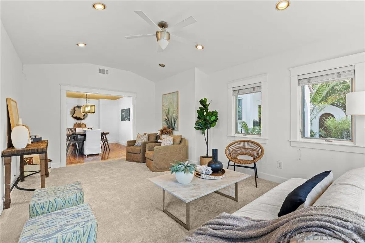 San Diego, California 92106, United States, 4 Bedrooms Bedrooms, ,4 BathroomsBathrooms,Residential,Pending,142204