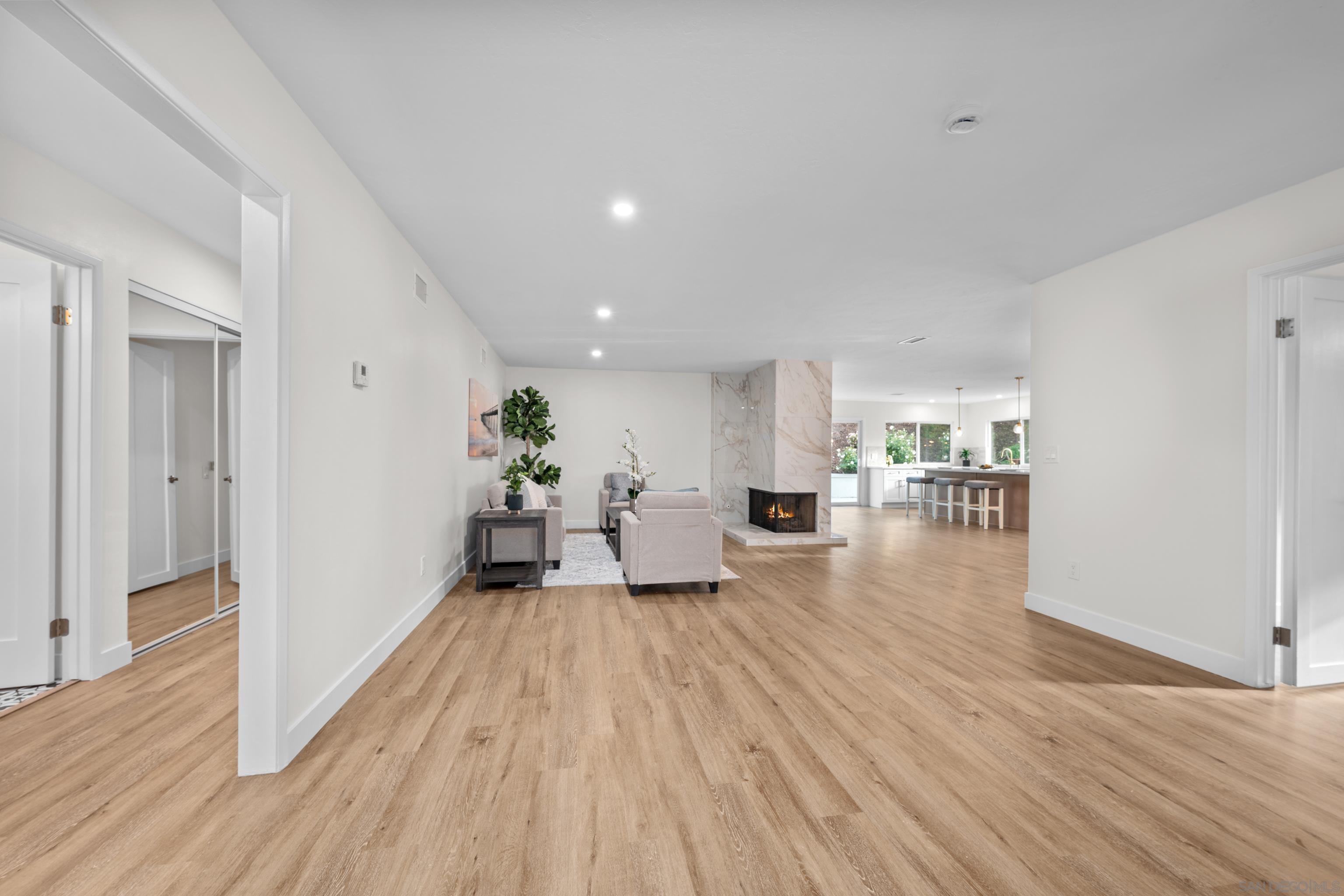 12195 San Tomas Pl