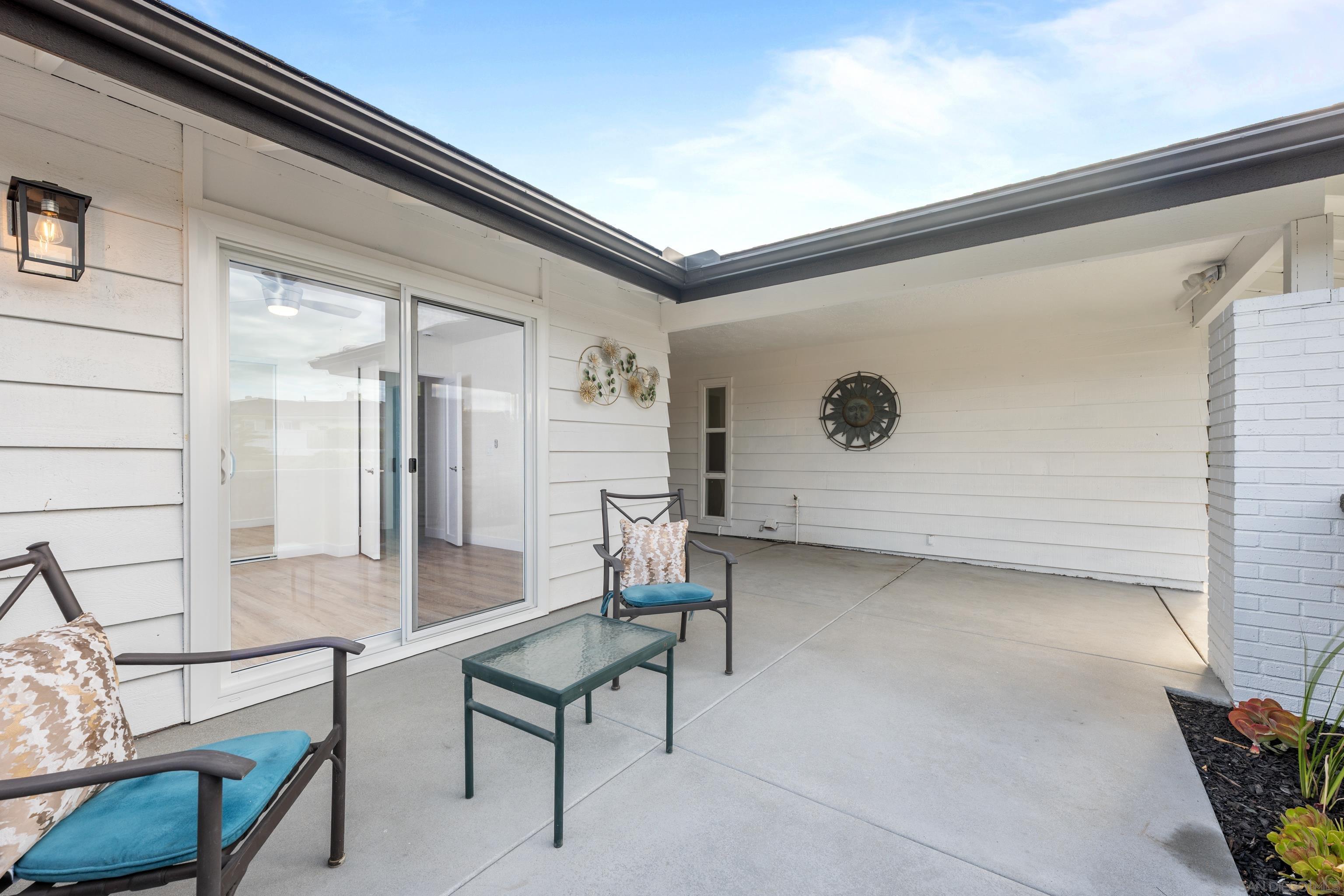 12195 San Tomas Pl