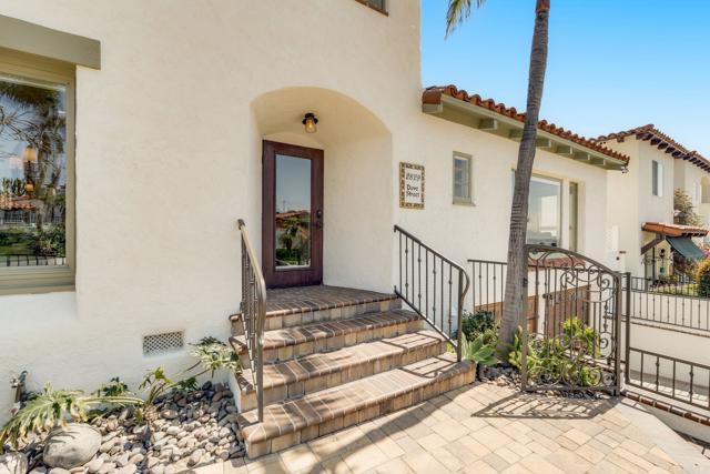 2829 Dove Street