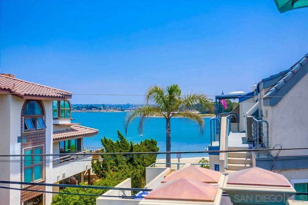 826 Jersey Ct
