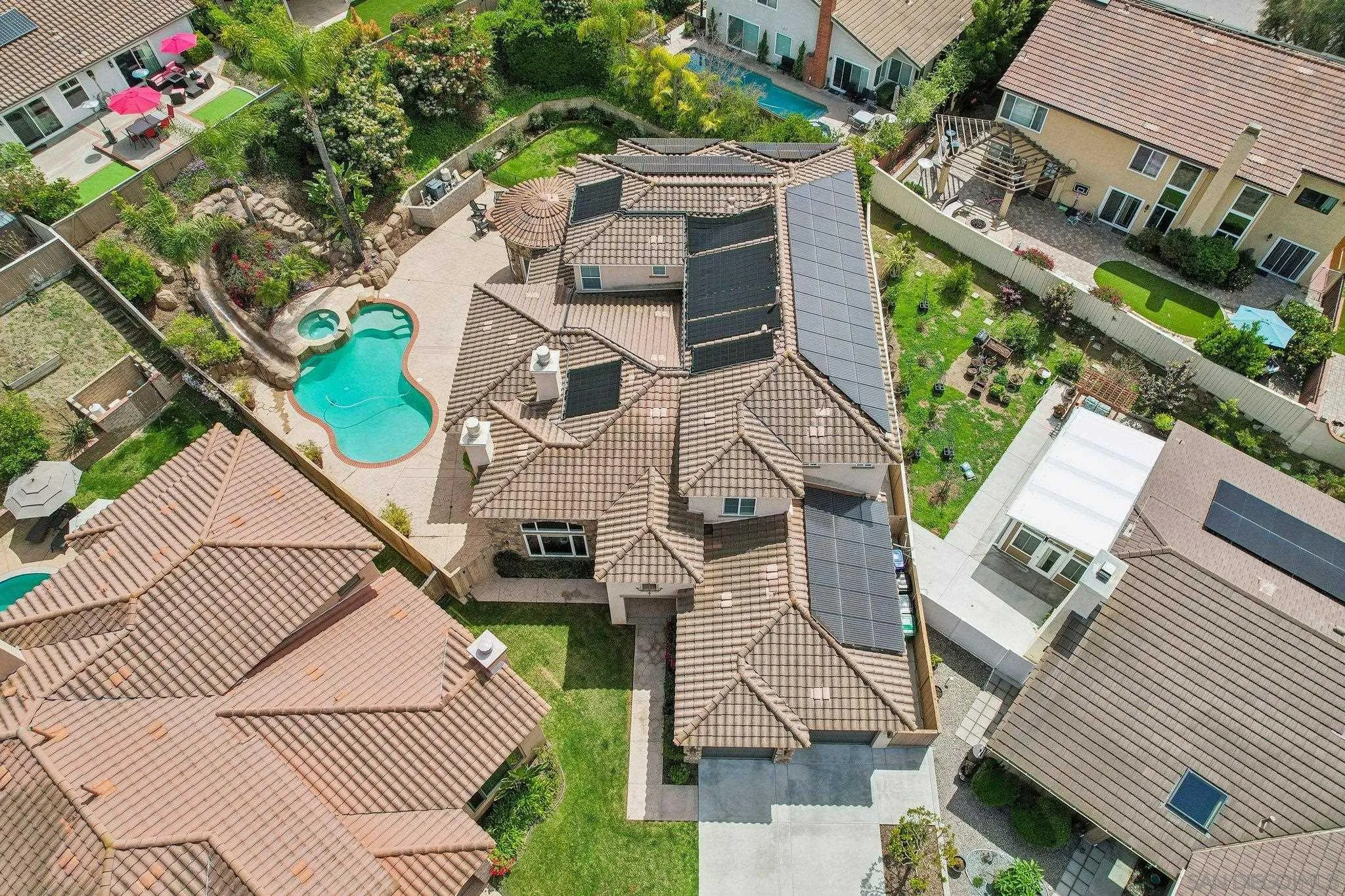 San Diego, California 92128, United States, 5 Bedrooms Bedrooms, ,6 BathroomsBathrooms,Residential,Pending,100441