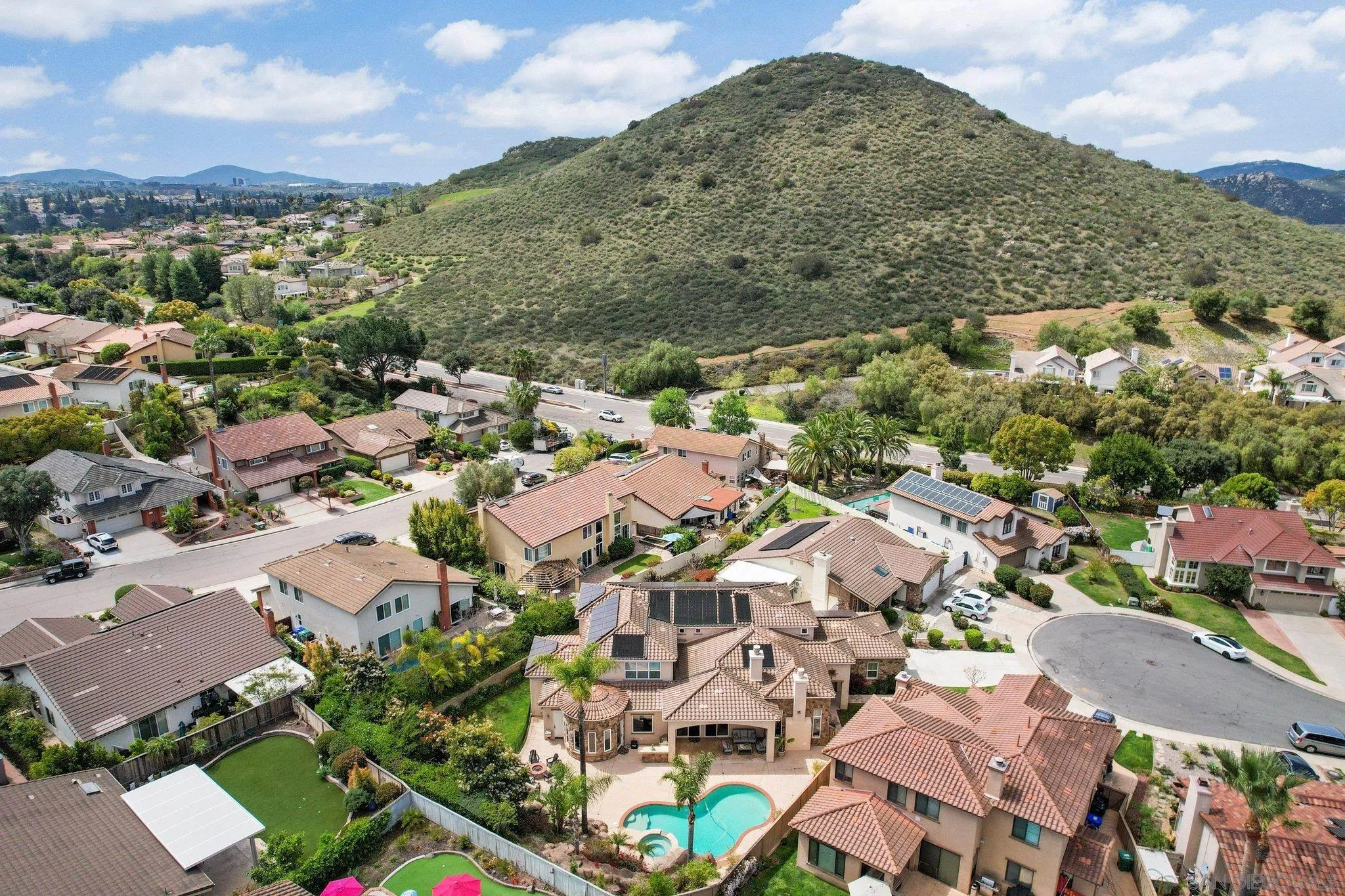 San Diego, California 92128, United States, 5 Bedrooms Bedrooms, ,6 BathroomsBathrooms,Residential,Pending,100441