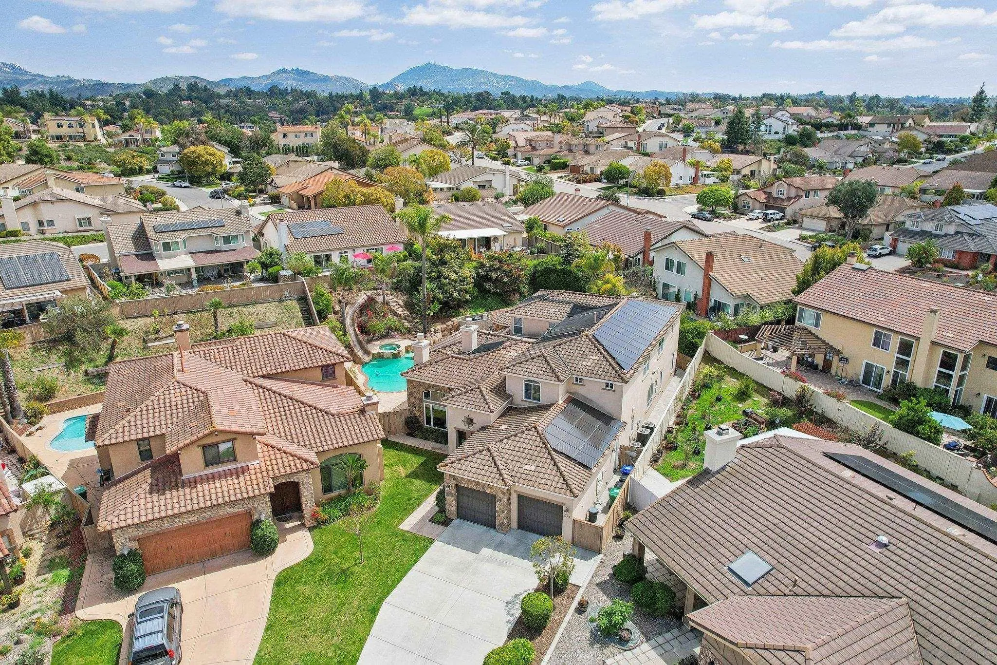 San Diego, California 92128, United States, 5 Bedrooms Bedrooms, ,6 BathroomsBathrooms,Residential,Pending,100441