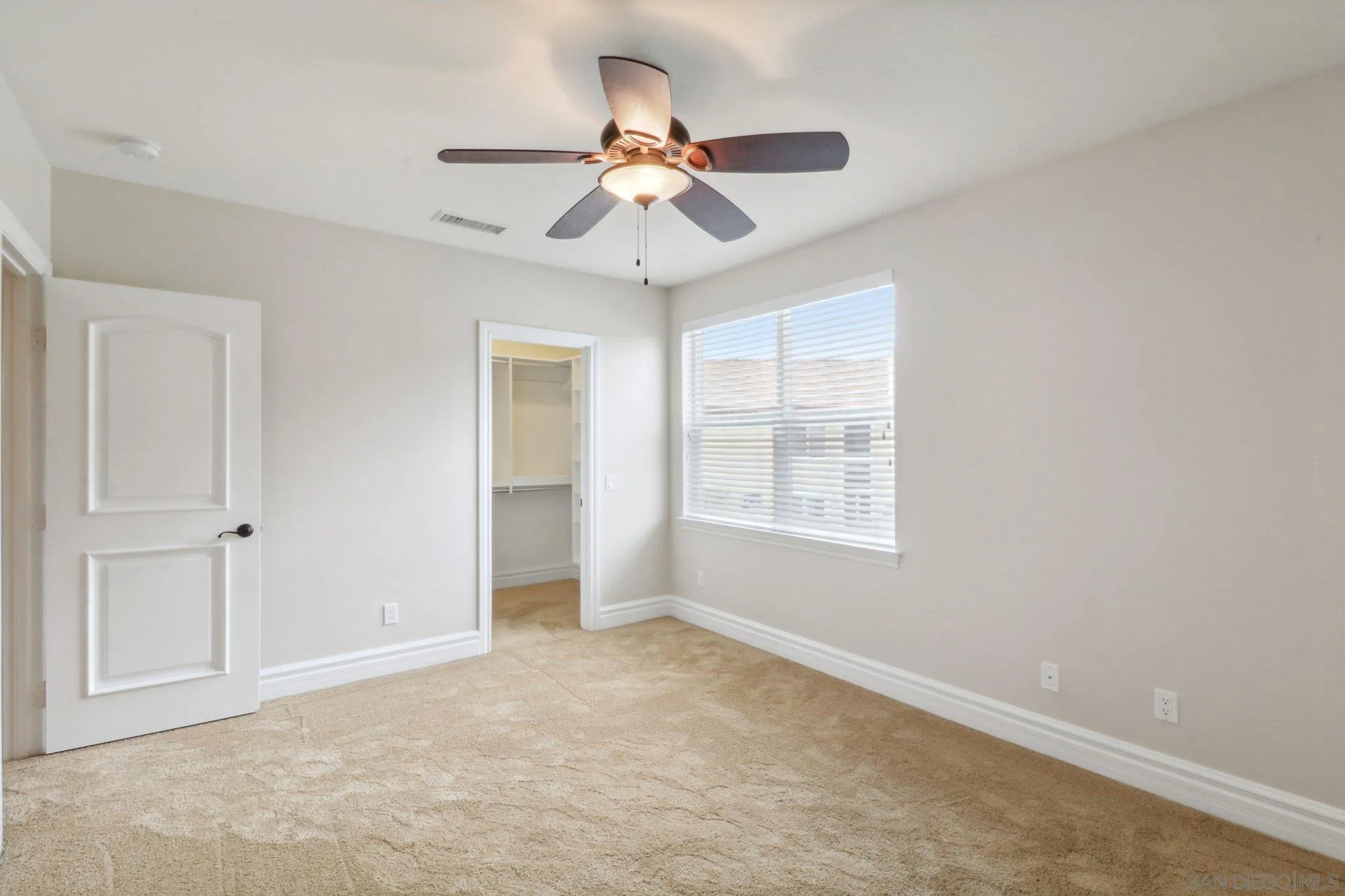 San Diego, California 92128, United States, 5 Bedrooms Bedrooms, ,6 BathroomsBathrooms,Residential,Pending,100441