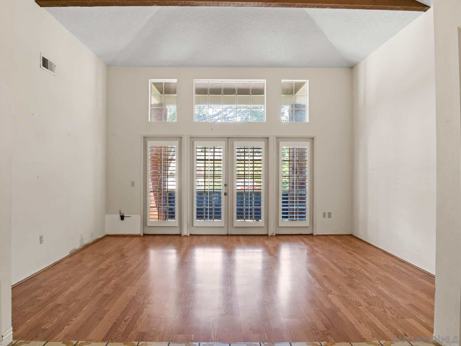 13810 Riverhead Ct