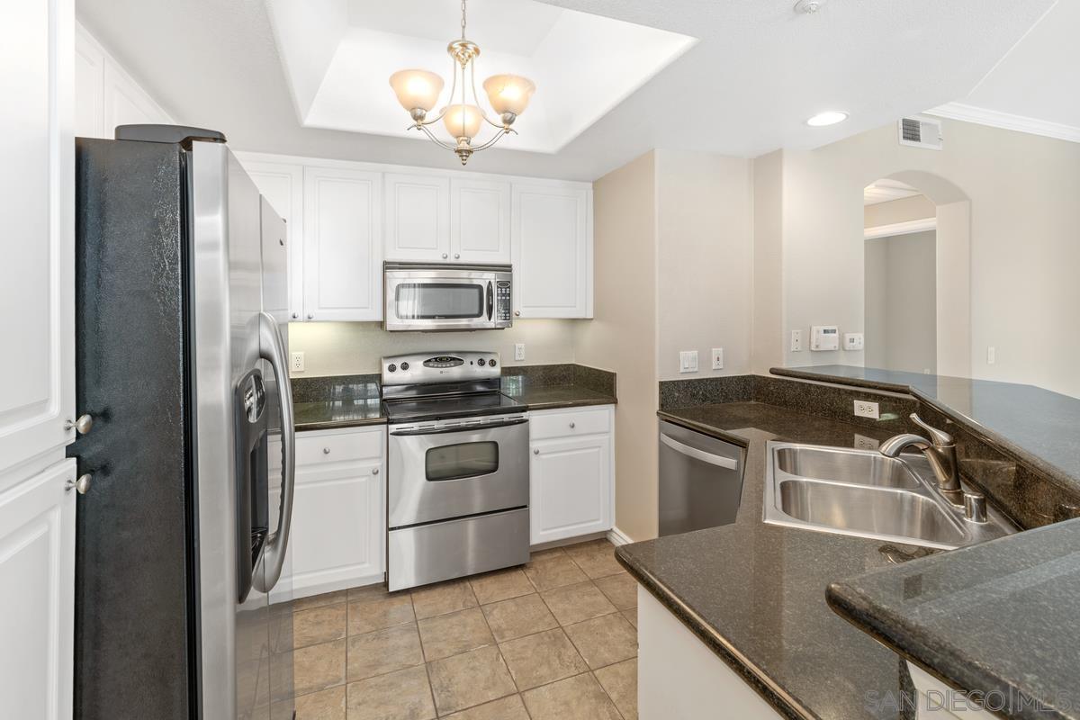 9253 Regents Rd A111