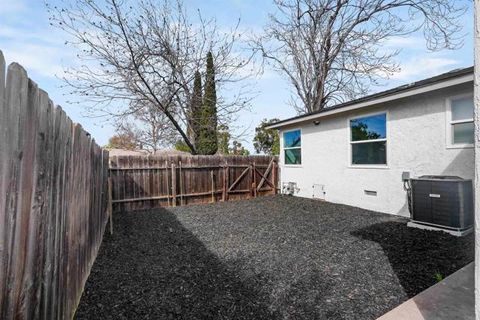 listing image 44