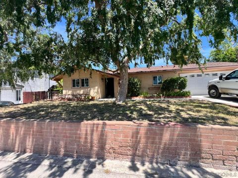 9412  Pennywood Rd Santee CA 92071