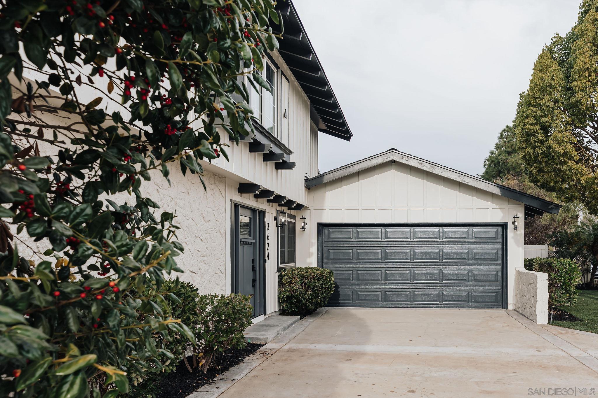 3624 Governor Dr