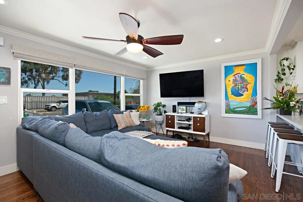 San Diego, California 92109, United States, 3 Bedrooms Bedrooms, ,4 BathroomsBathrooms,Residential,Active,152997