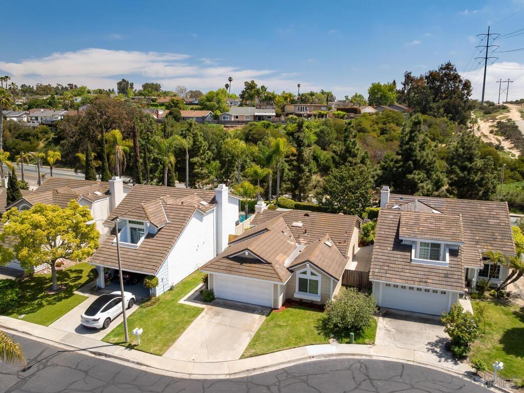 1617 Blossom Field Way